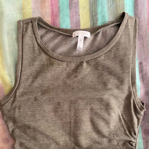 Leith ruched bodycon dress - Picture 3 of 3